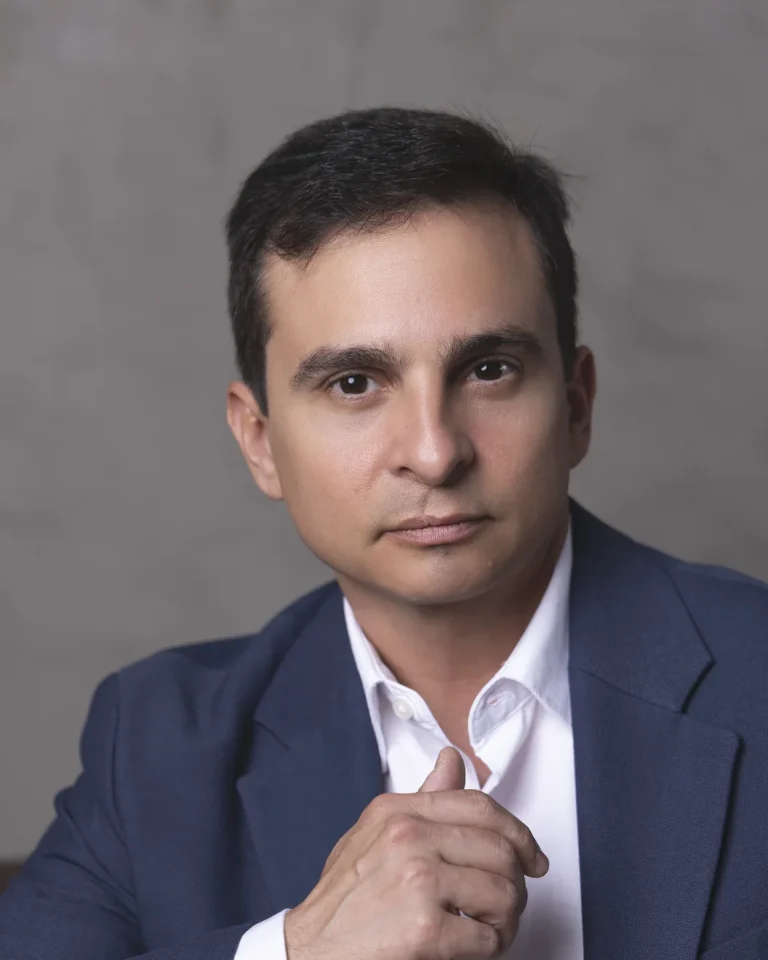 Dr. Eduardo Furlani, cirurgião plástico em Fortaleza